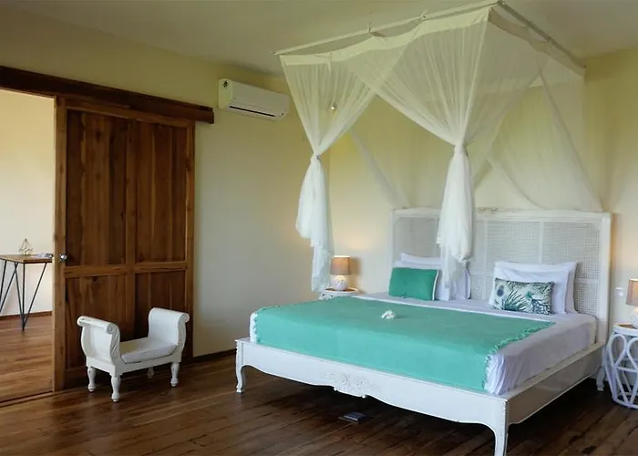 The Mayana House